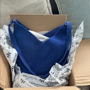 Portland Leather Naomi Shoulder Bag